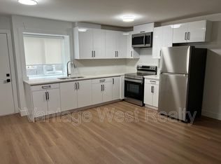 3738B Astoria Dr, West Kelowna, BC V4T 2W5