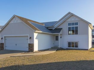 3409 Poplar Dr SW, Bondurant, IA 50035