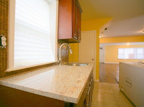 2nd image of 10440 Farmers Blvd