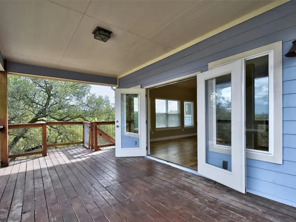 1007 Meckel Dr, Canyon Lake, TX 78133