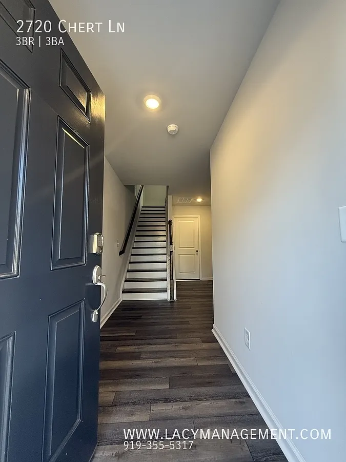 Building Photo - 2720 Chert Ln