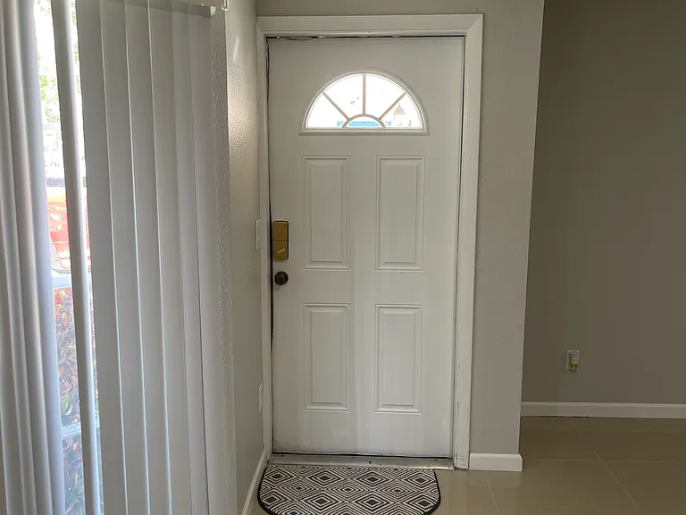 3633 Country Club Blvd #1 — Photo 11