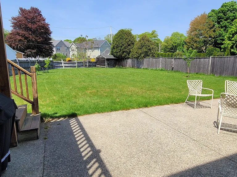 15 Landers Rd — Photo 33