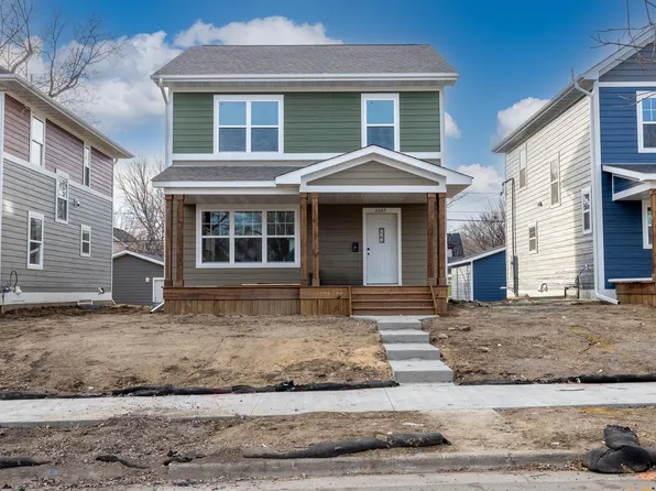 2027 Queen Ave N, Minneapolis, MN 55411