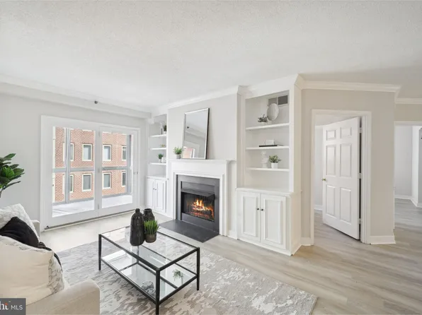 1045 N Utah St APT 507, Arlington, VA 22201