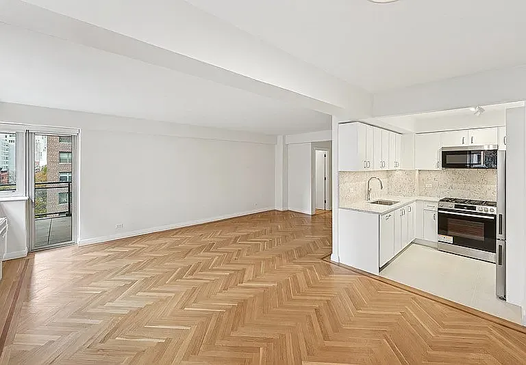 85 E End Ave #6C — Photo 10
