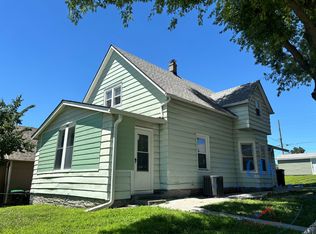 3352 T St, Omaha, NE 68107