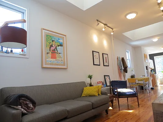 Rented by Roth Realty Management LLC | media 48