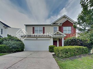 5923 Leawood Run Ct, Charlotte, NC 28269