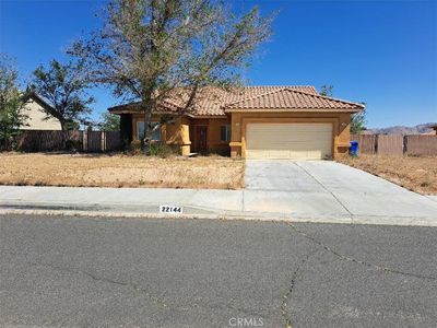 22144 Esaws Rd, Apple Valley, CA, 92307