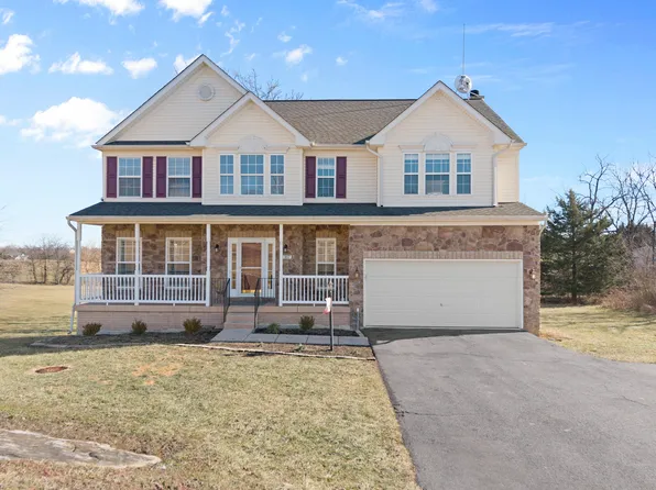 357 Chimney Cir, Middletown, VA 22645