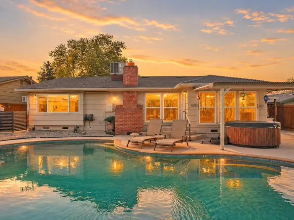Rexford Way, Carmichael, CA 95608