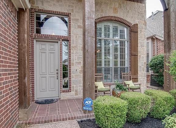 3rd image of 3516 Aspen Dr