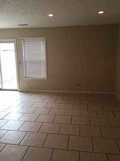4th image of 1124 S Pine St