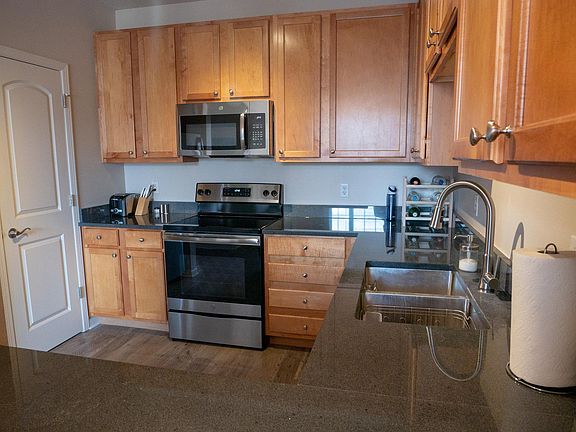 3rd image of 10150 City Walk Dr #405