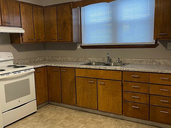5th image of 606 11th Ave SW #636-4