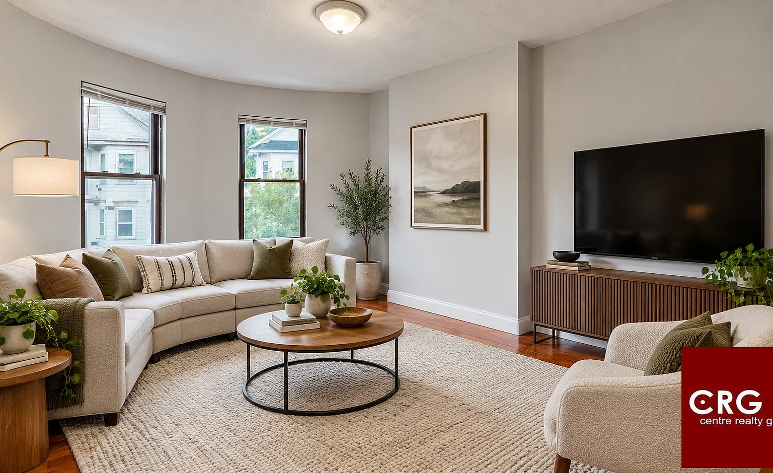 3 bed, 1.0 bath, 1100 sqft, $3,100 — Photo 1