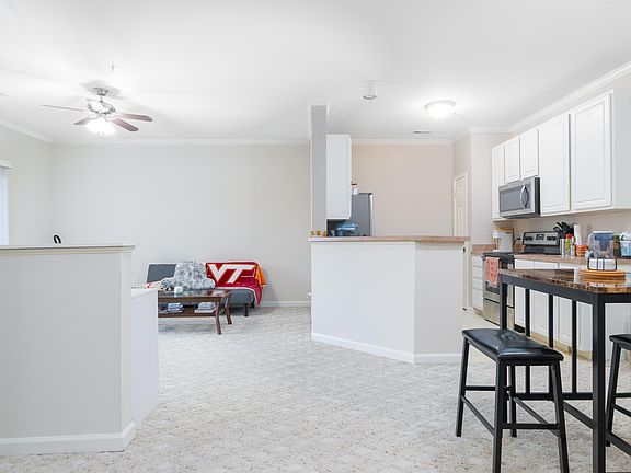 5th image of 215 S Knollwood Dr Ste 4103