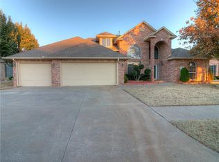 6420 Green Meadow Ln, Oklahoma City, OK 73132