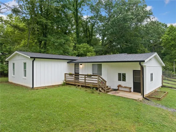154 Fairview Rd, Ball Ground, GA 30107