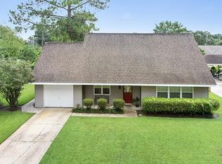 315 Ormond Oaks Dr, Destrehan, LA 70047