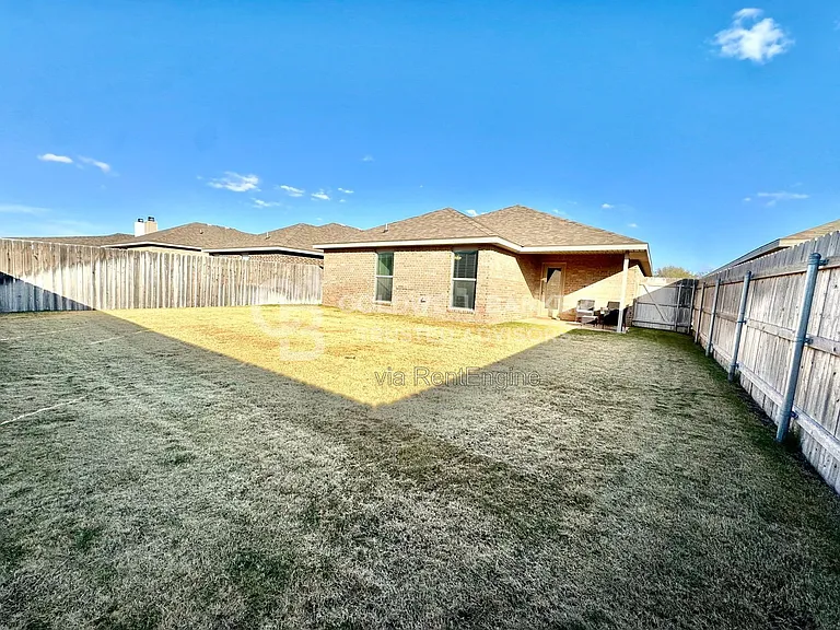 3108 Urbana Ave — Photo 31