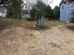 1305 Cedar Dr, Kerrville, TX 78028