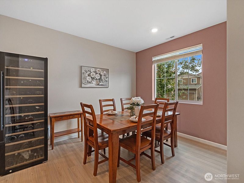 3rd image of 12115 319th Avenue SE