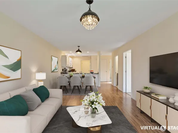 1205 Decatur Cir, Burlington, WA 98233