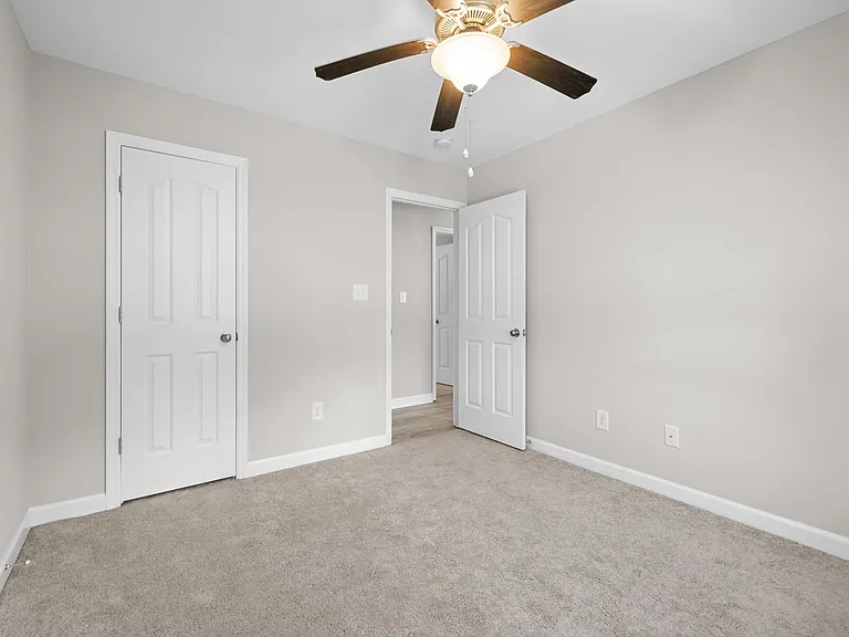 322 Reid Ct N — Photo 22