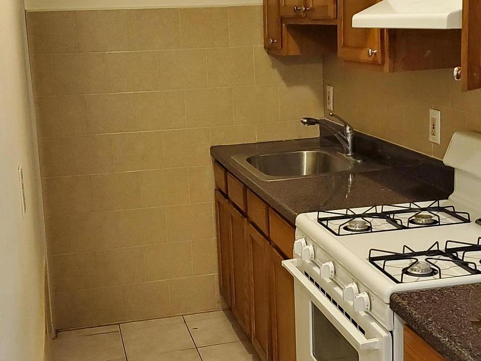 1st image of 12 Fairmount Ave
