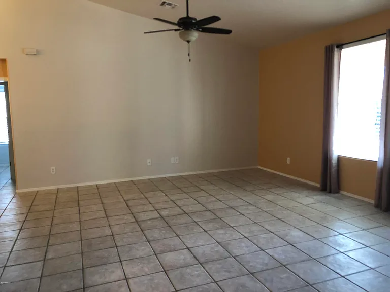 346 E Streams Edge Pl — Photo 4