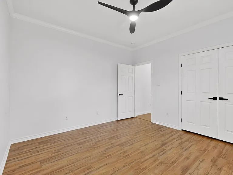 14902 Longbranch Dr — Photo 16