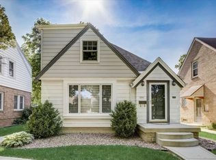 2847 N 77th St, Milwaukee, WI 53222