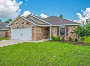 1060 Limpkin St, Crestview, FL 32539