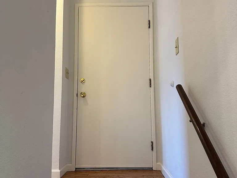 405 Stonewood Dr — Photo 29