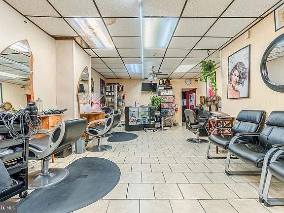 5th image of 6167 Torresdale Ave
