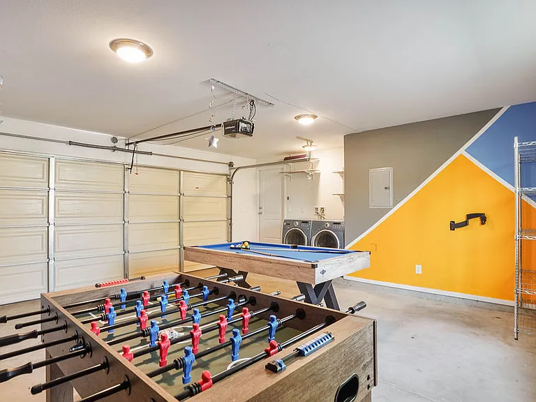 120 N Rowan Ave — Photo 41