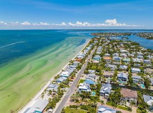 402 S Bay Blvd, Anna Maria, FL 34216