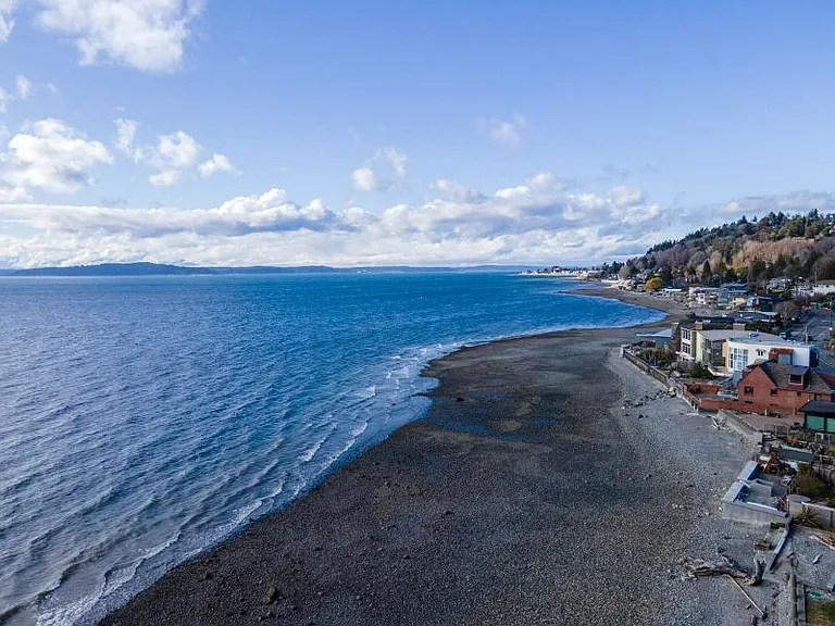 5466 Beach Dr SW #A — Photo 16