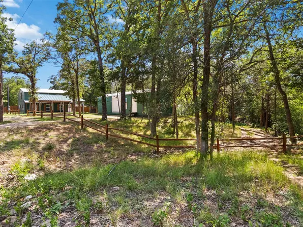 106 Harper Dr, Bastrop, TX 78602