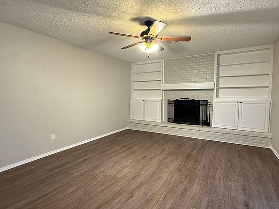 3rd image of 116 Lochwood Cir