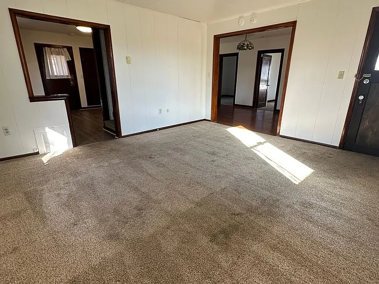 645 N McGuire Rd — Photo 23