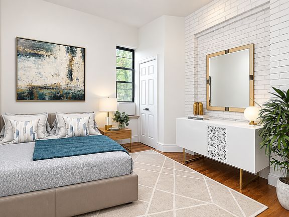 2nd image of 174 Hester St APT 1