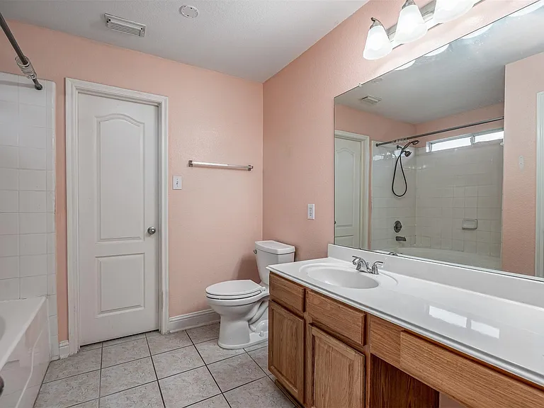 7911 Forest Stone St — Photo 24