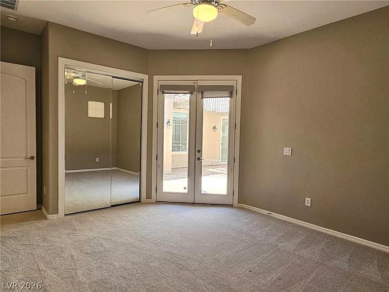 2139 Twin Falls Dr — Photo 39