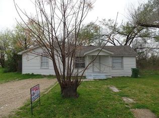 608 S 6th St, Garland, TX 75040