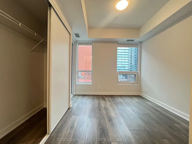 108 Peter St #816 — Photo 5