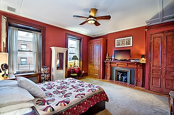 Sold by Citi Habitats | media 26