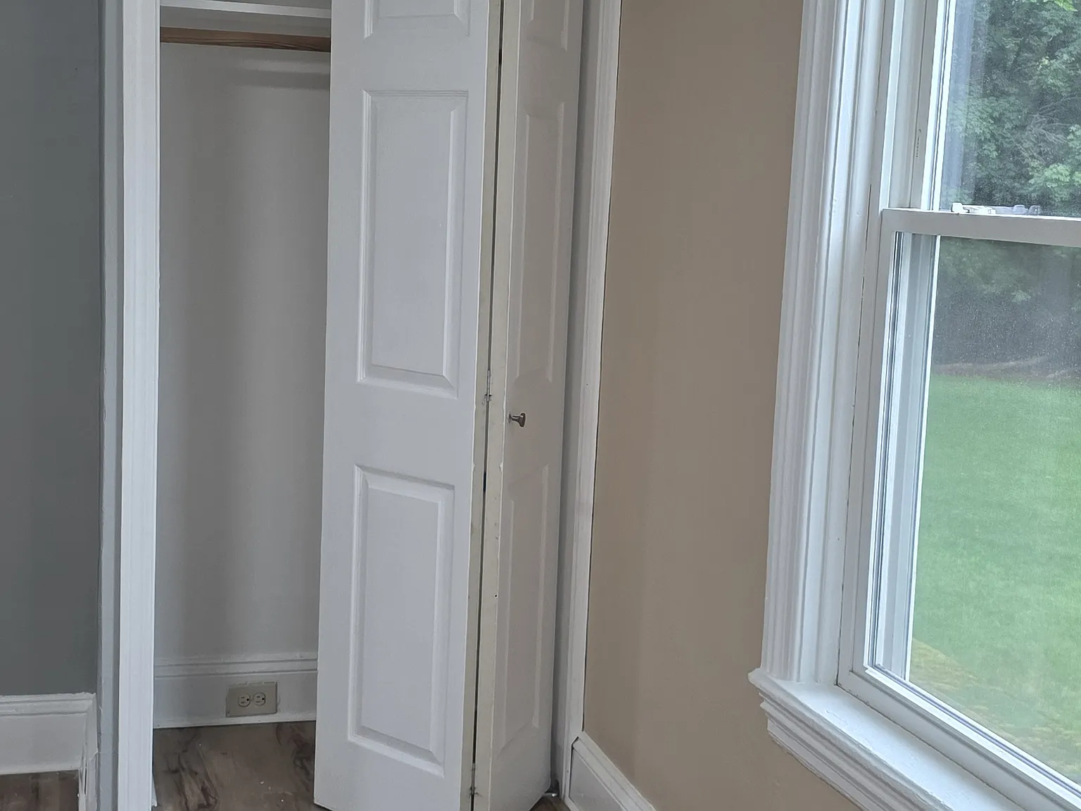 2 bed, 1100 sqft, $1,850 — Photo 3